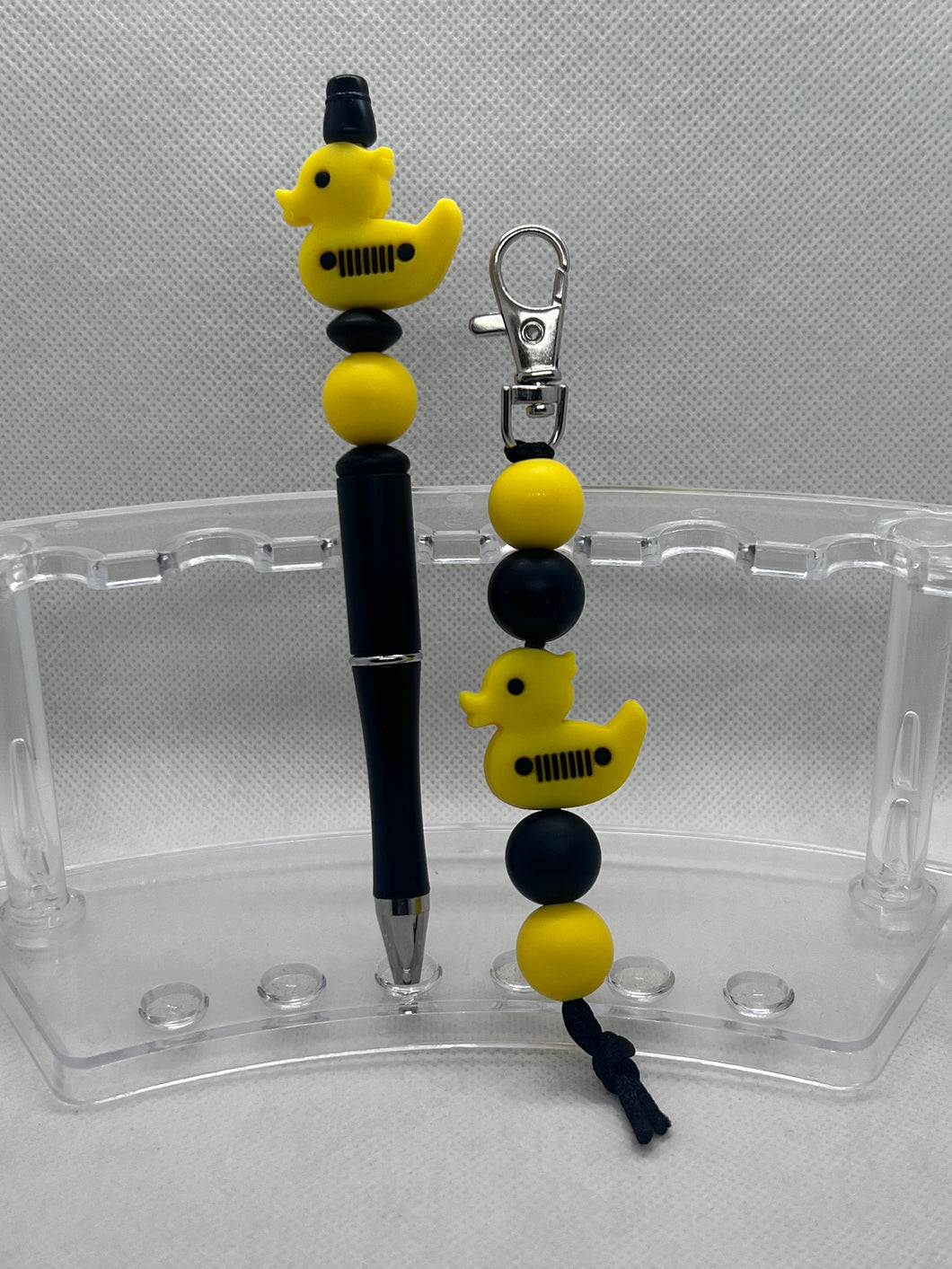 Jeep yellow duck pen and keychain set