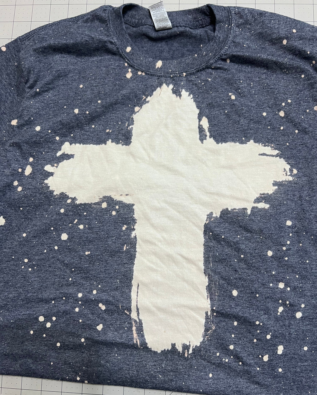 Cross bleached shirt