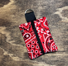 Load image into Gallery viewer, Red paisley bandana zipper pouch
