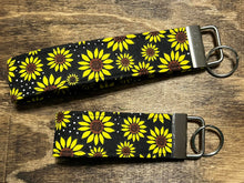 Load image into Gallery viewer, Sunflower Black  Fabric Key Chain
