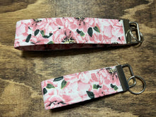 Load image into Gallery viewer, Rose Floral Fabric Key Chain
