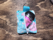 Load image into Gallery viewer, Beautiful Teal Floral zipper pouch
